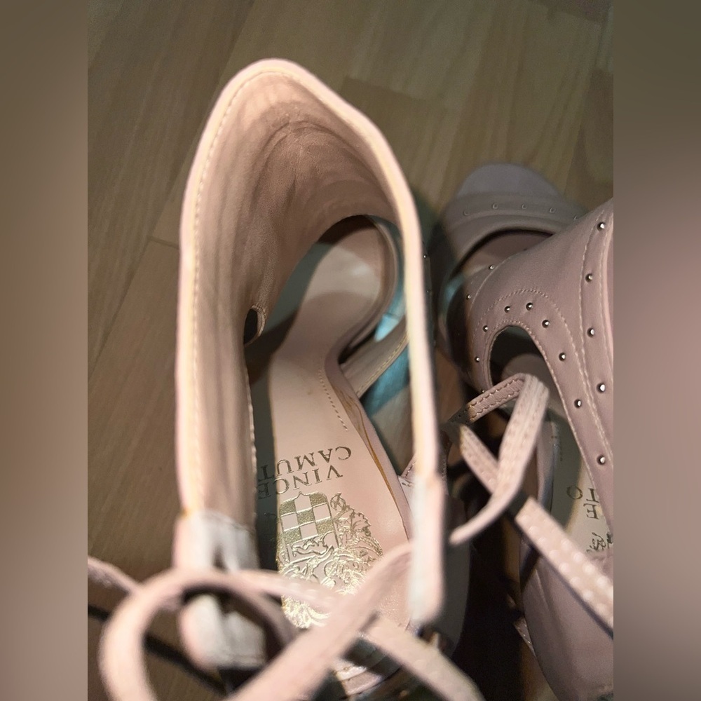 Vince Camuto Nude Leather Heels - Picture 5 of 7